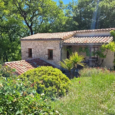 Chez Berger, Ruime 2 Persoonskamer Met Kingsize Bed Pern