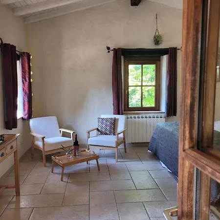 Bed and breakfast Chez Berger, Ruime 2 Persoonskamer Met Kingsize Bed