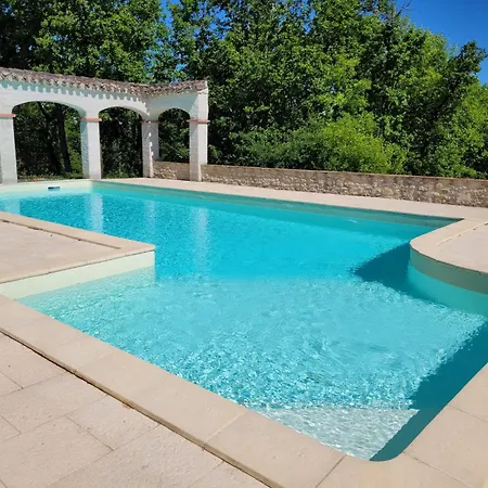 Chez Berger, Ruime 2 Persoonskamer Met Kingsize Bed 3* Pern