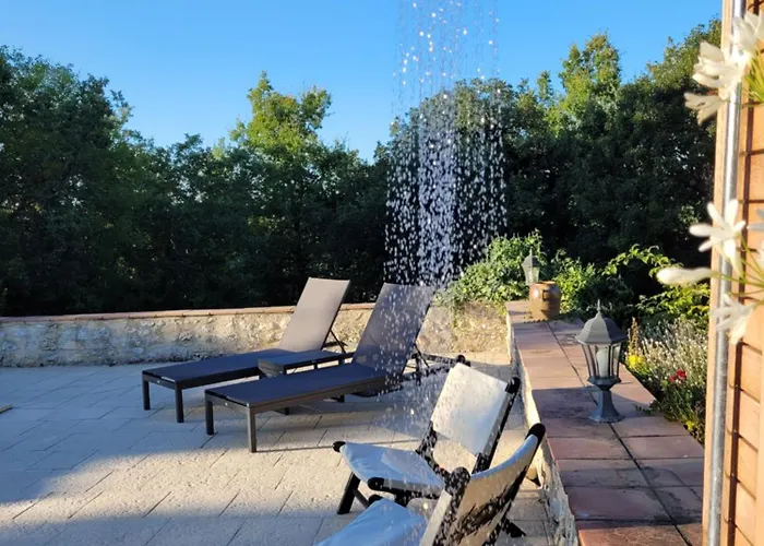 Bed and Breakfast Chez Berger, Ruime 2 Persoonskamer Met Kingsize Bed Flaugnac