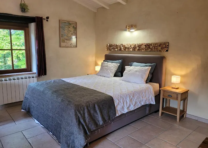 Bed and Breakfast Chez Berger, Ruime 2 Persoonskamer Met Kingsize Bed