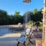 Bed & Breakfast Chez Berger, Ruime 2 Persoonskamer Met Kingsize Bed Flaugnac