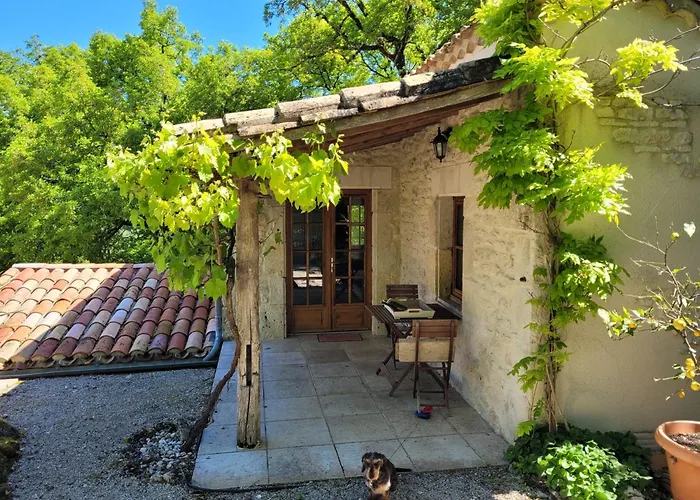 ベッド・アンド・ブレックファスト Chez Berger, Ruime 2 Persoonskamer Met Kingsize Bed Pern